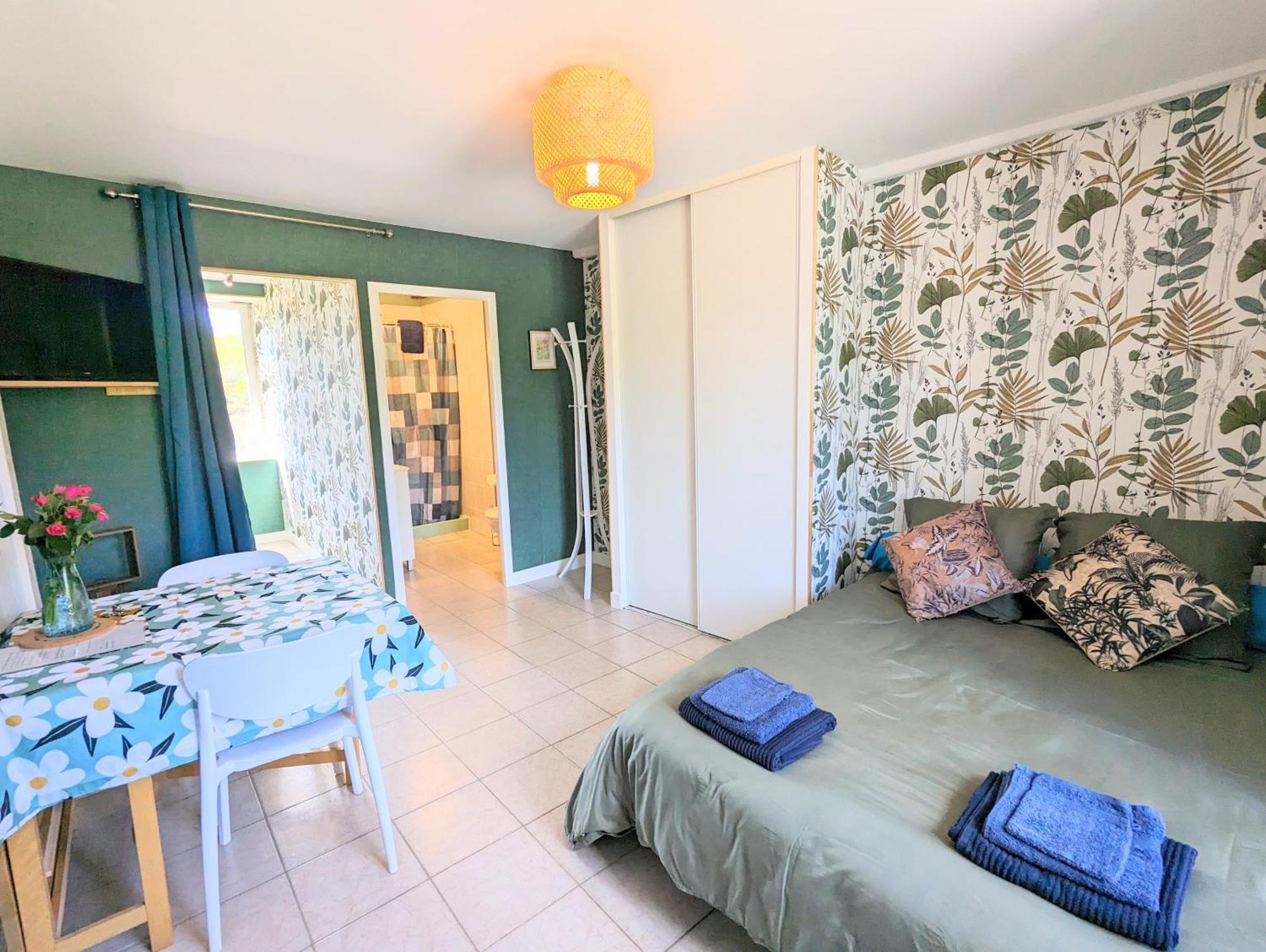 Studio Silhem Saint-Germain-les-Belles المظهر الخارجي الصورة