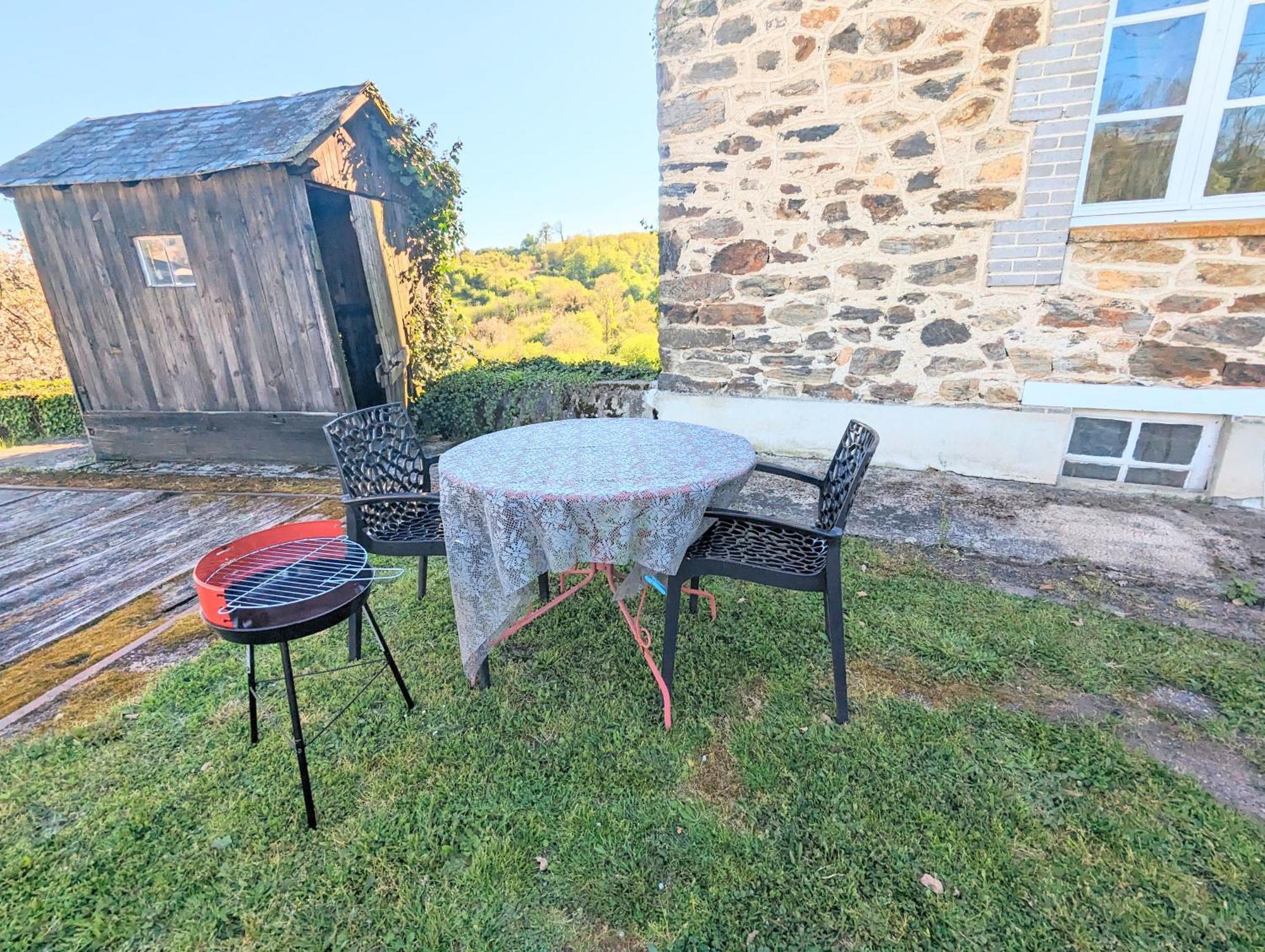 Studio Silhem Saint-Germain-les-Belles المظهر الخارجي الصورة