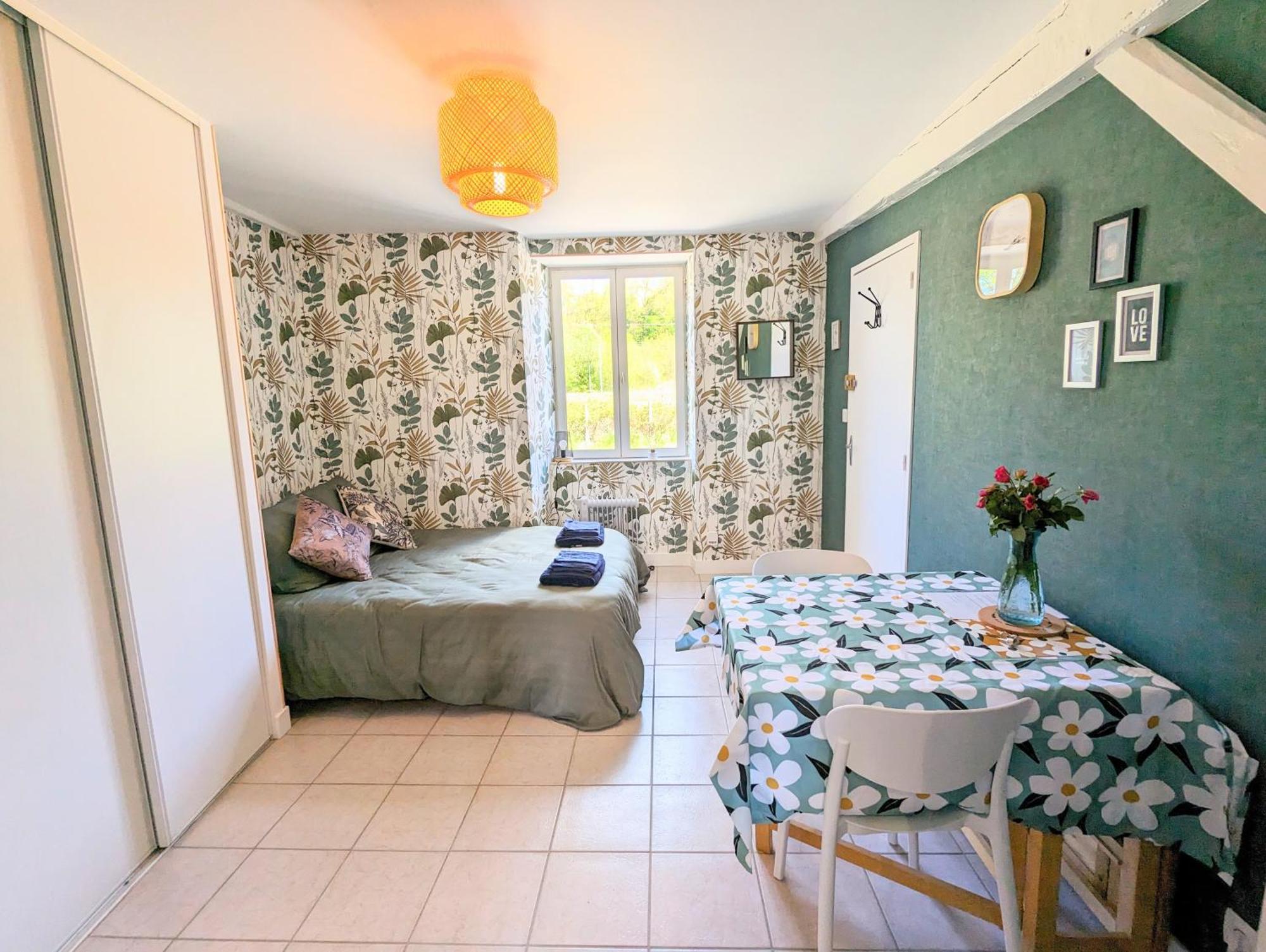 Studio Silhem Saint-Germain-les-Belles المظهر الخارجي الصورة